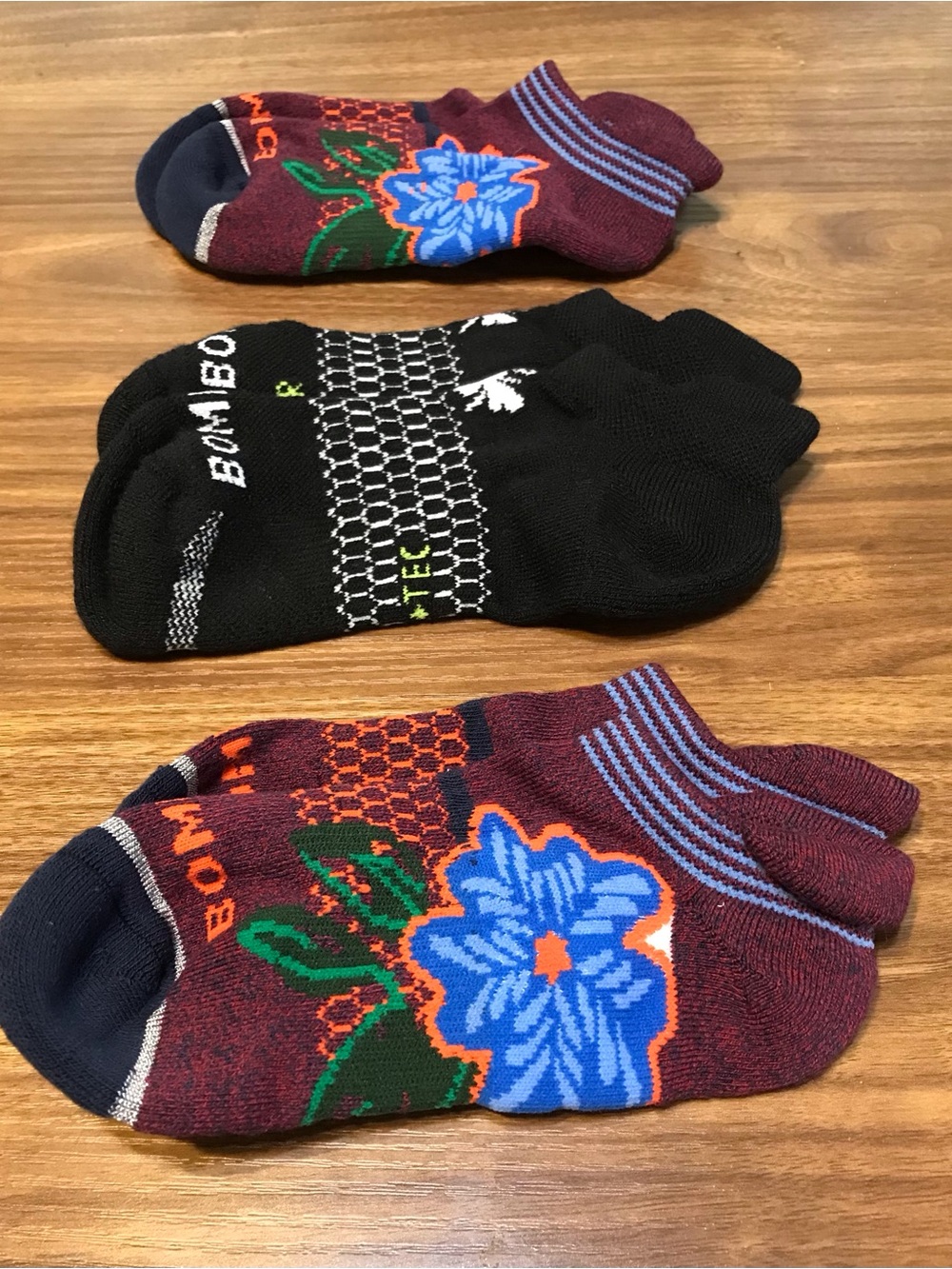 3 pair Bombas no show socks Sz Youth nwot